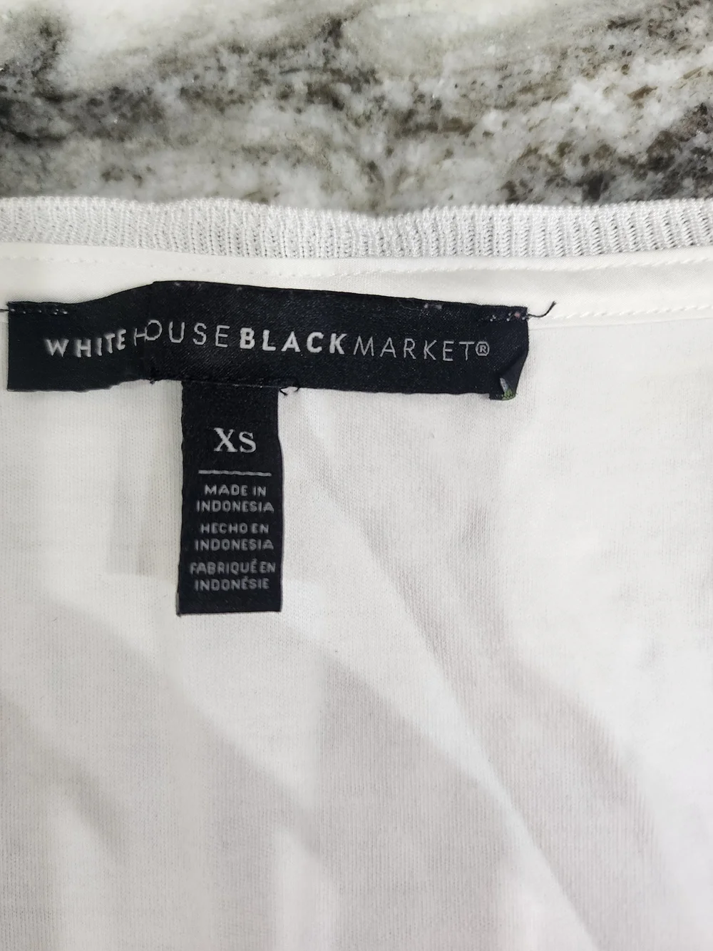 White House Black Market White V-Neck Sleeveless Tank Top